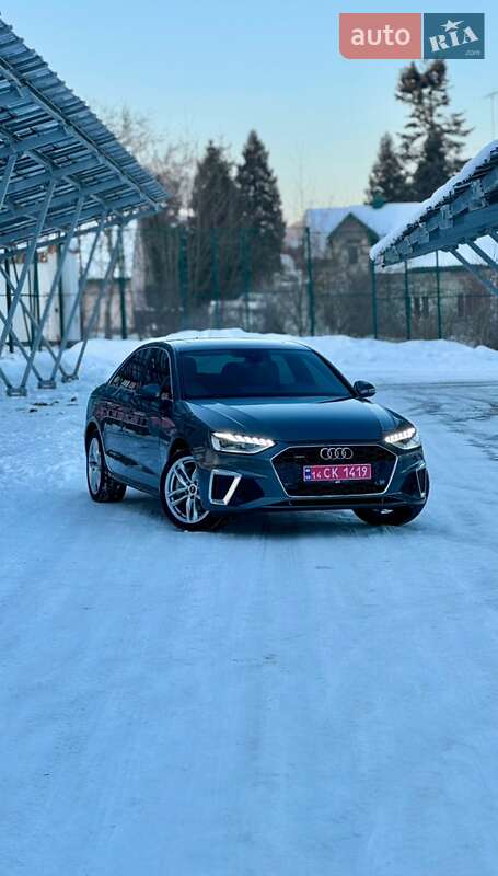 Седан Audi A4 2020 в Львове