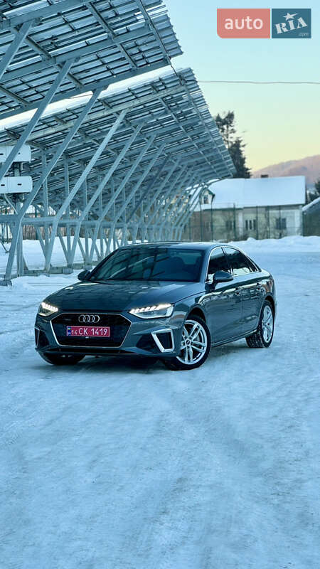 Седан Audi A4 2020 в Львове