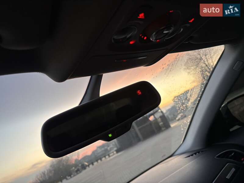 Седан Audi A4 2013 в Тернополе