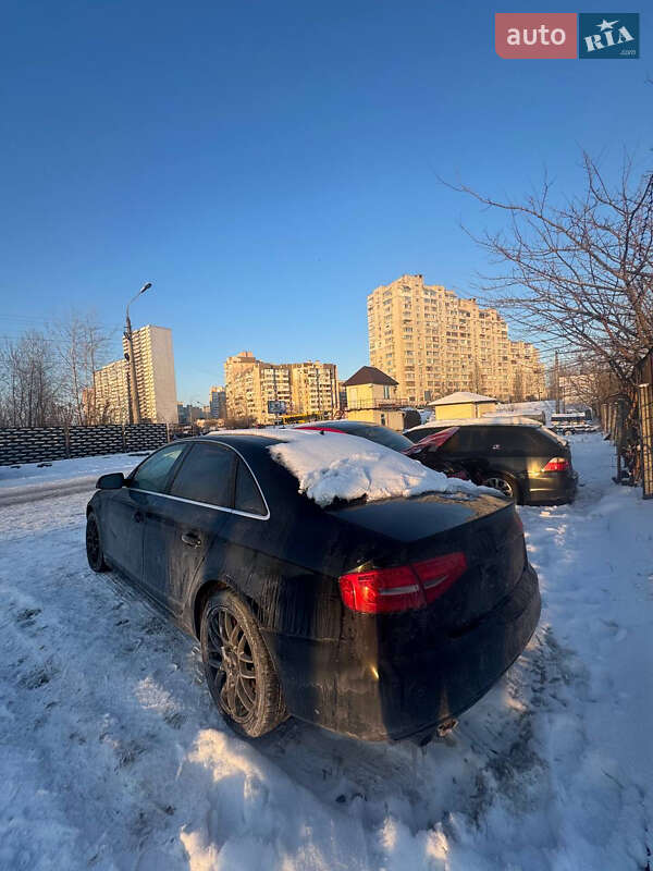 Седан Audi A4 2014 в Киеве