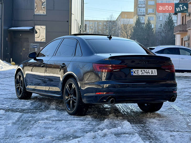 Седан Audi A4 2016 в Ужгороде