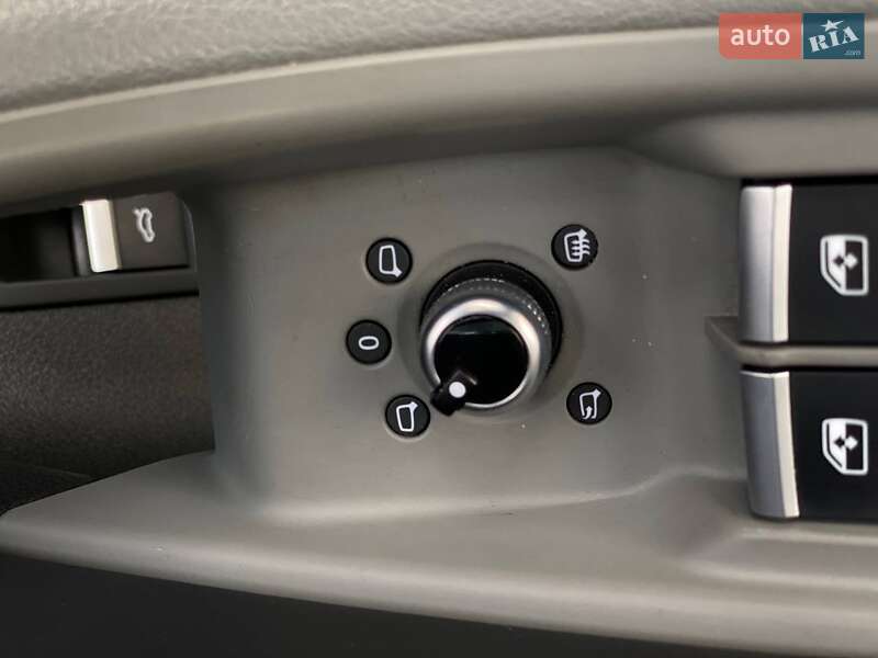 Универсал Audi A4 2018 в Киеве фото 48 Универсал Audi A4 2018 в Киеве