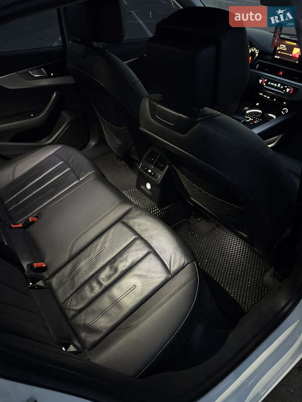 Седан Audi A4 2016 в Киеве фото 17 Седан Audi A4 2016 в Киеве