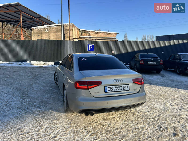 Седан Audi A4 2014 в Чернігові