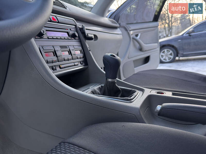 Седан Audi A4 2005 в Дрогобыче