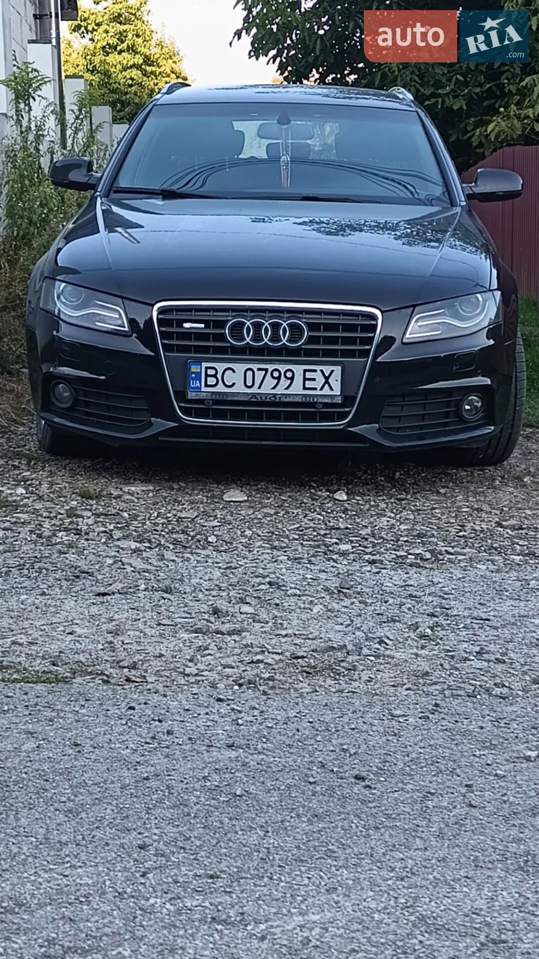 2011 Audi A4 - мініатюра 2