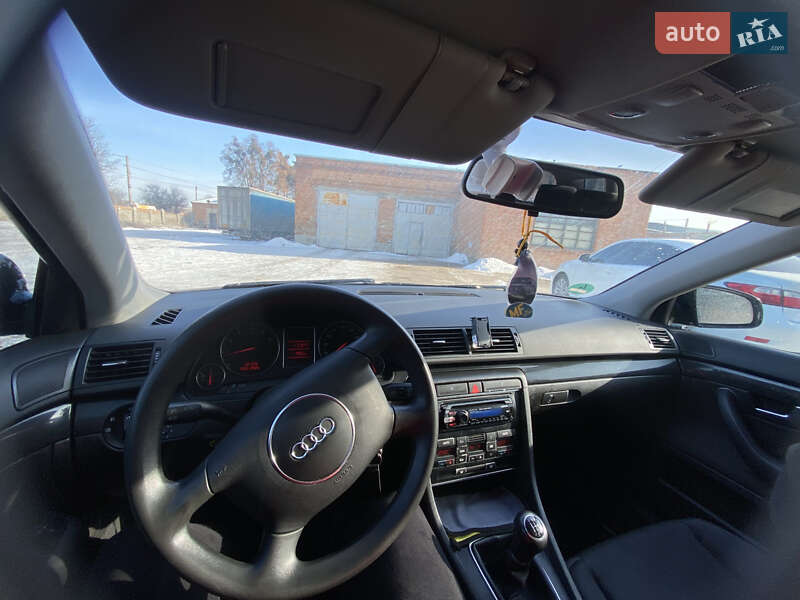 Универсал Audi A4 2002 в Лубнах