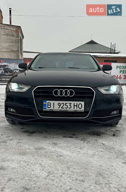Седан Audi A4 2014 в Лубнах