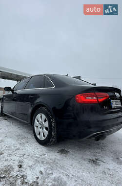 Седан Audi A4 2014 в Лубнах