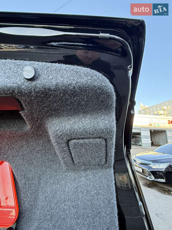 Седан Audi A4 2005 в Днепре