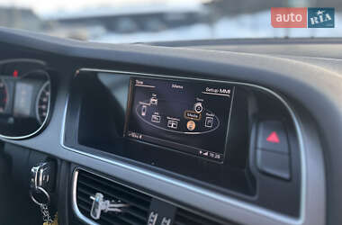 Седан Audi A4 2013 в Львове