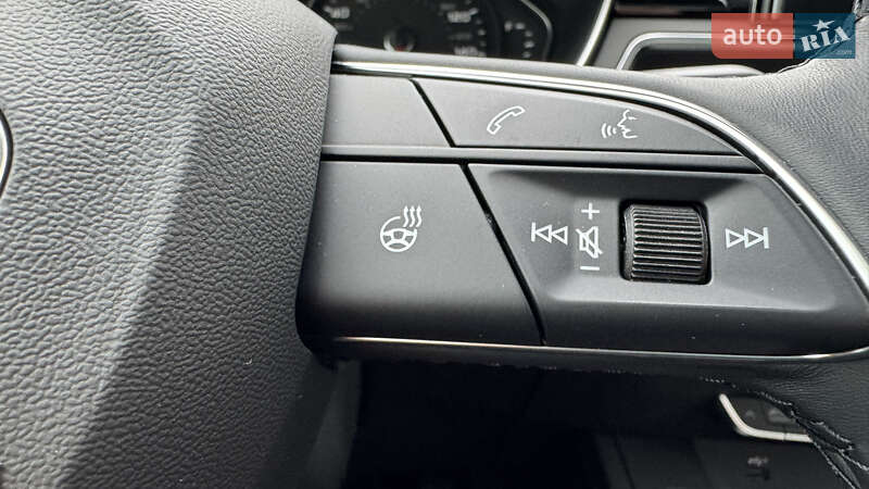 Седан Audi A4 2024 в Киеве