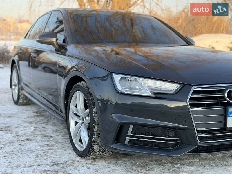 Седан Audi A4 2016 в Киеве
