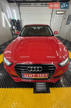 Седан Audi A4 2015 в Киеве