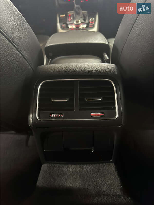 Седан Audi A4 2015 в Києві фото 43 Седан Audi A4 2015 в Києві