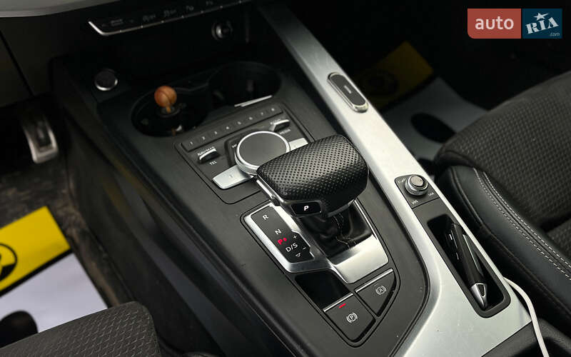 Универсал Audi A4 2019 в Мукачево