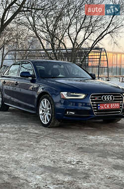 Седан Audi A4 2015 в Киеве