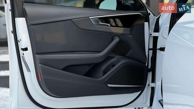 Седан Audi A4 2022 в Києві фото 12 Седан Audi A4 2022 в Києві