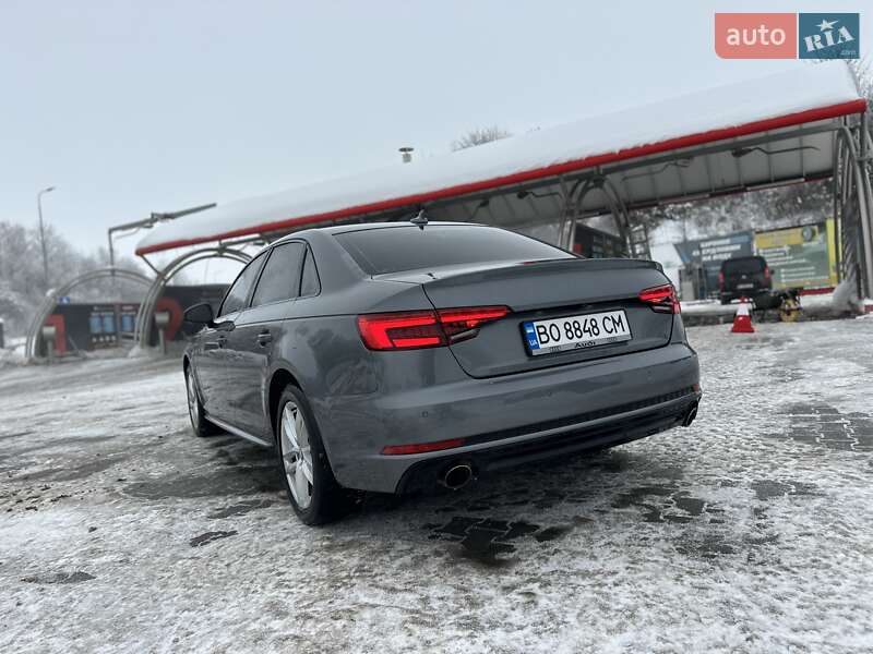 Седан Audi A4 2016 в Тернополі