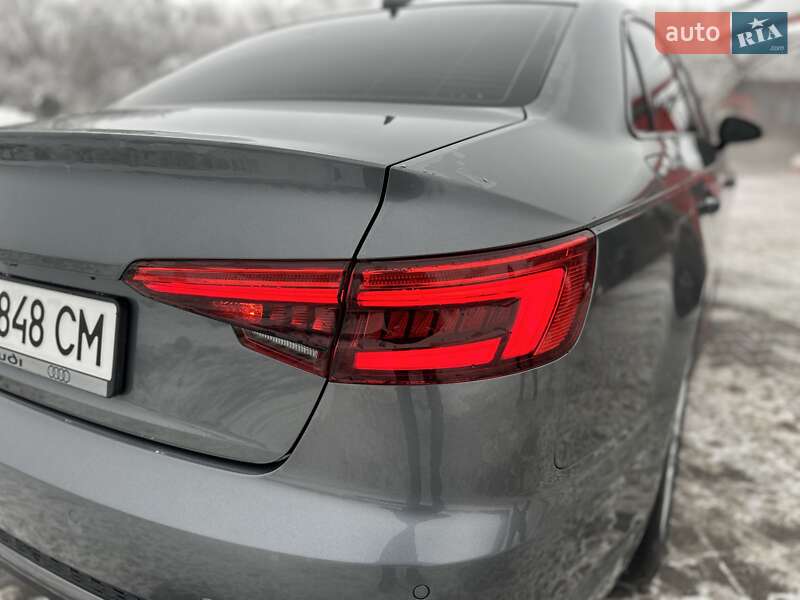 Седан Audi A4 2016 в Тернополі