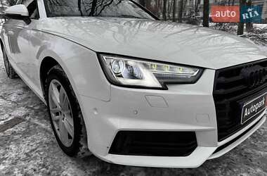 Седан Audi A4 2016 в Киеве