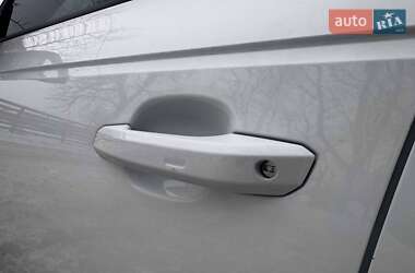 Седан Audi A4 2016 в Киеве