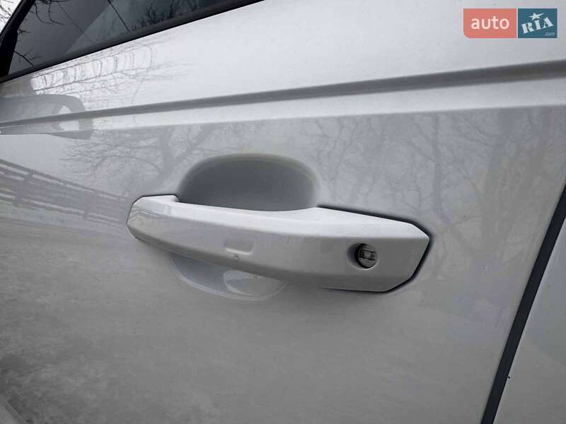 Седан Audi A4 2016 в Києві