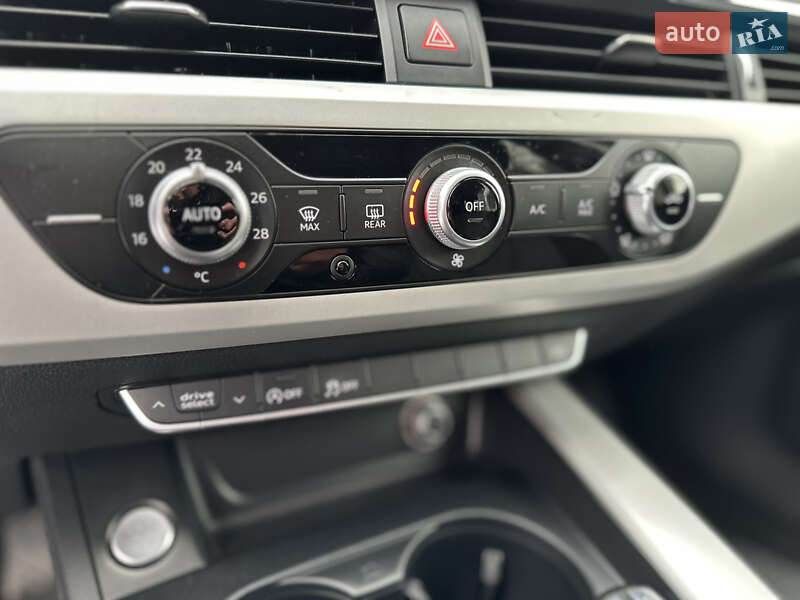 Універсал Audi A4 2016 в Дрогобичі