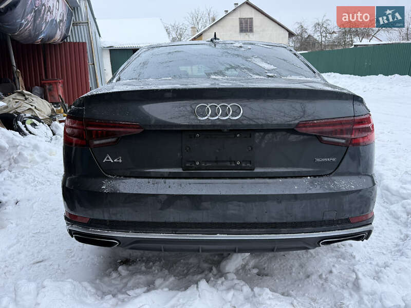 Седан Audi A4 2019 в Яворові