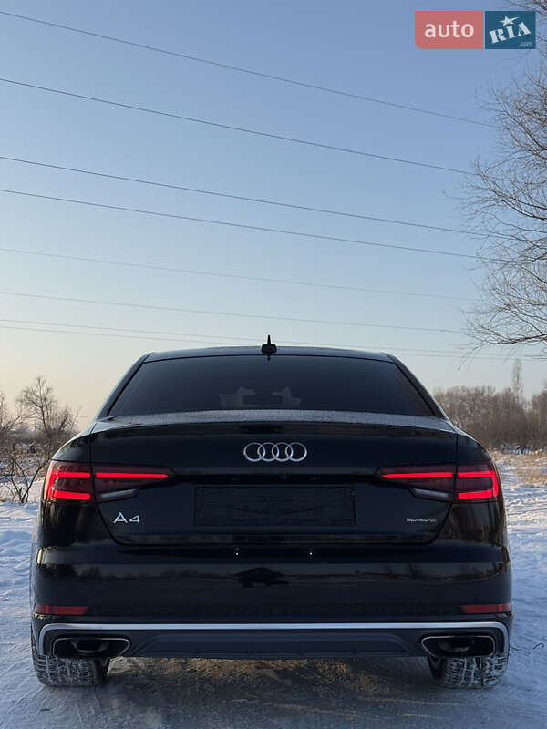 Седан Audi A4 2019 в Киеве