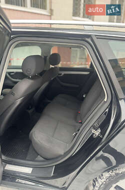 Универсал Audi A4 2005 в Ровно