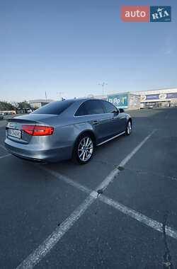 Седан Audi A4 2015 в Полтаве