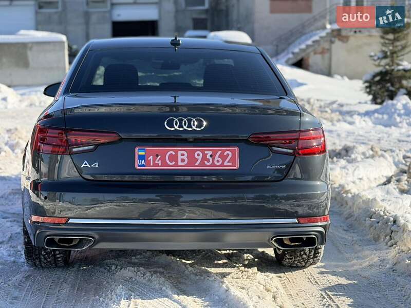 Седан Audi A4 2019 в Львове