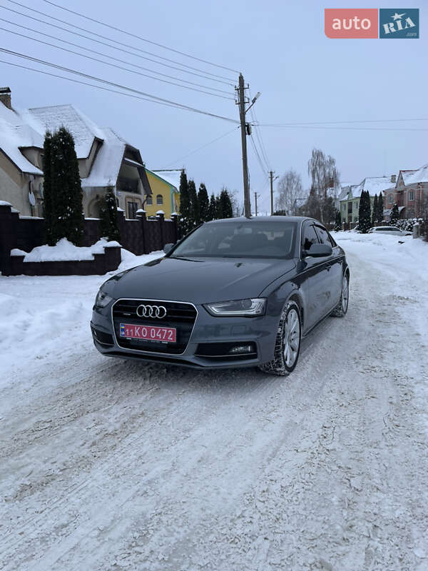 Седан Audi A4 2015 в Вараші фото 6 Седан Audi A4 2015 в Вараші