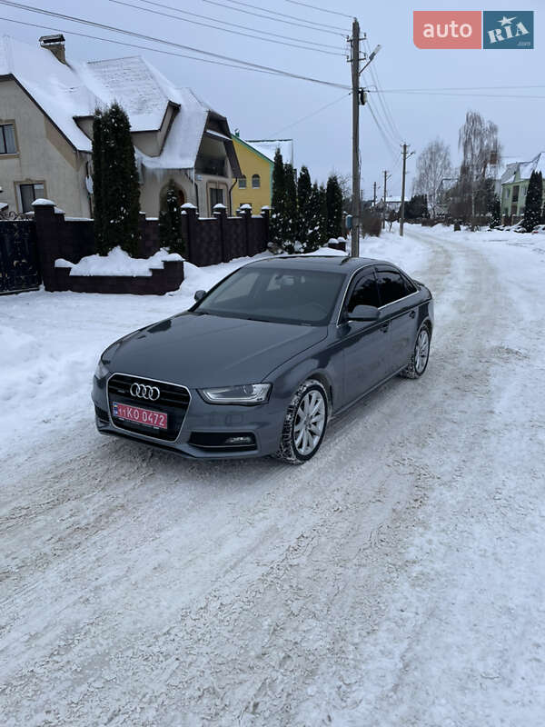 Седан Audi A4 2015 в Вараші фото 7 Седан Audi A4 2015 в Вараші