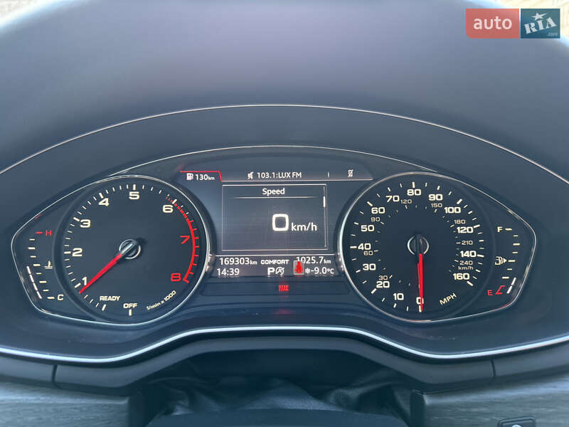 Седан Audi A4 2018 в Києві