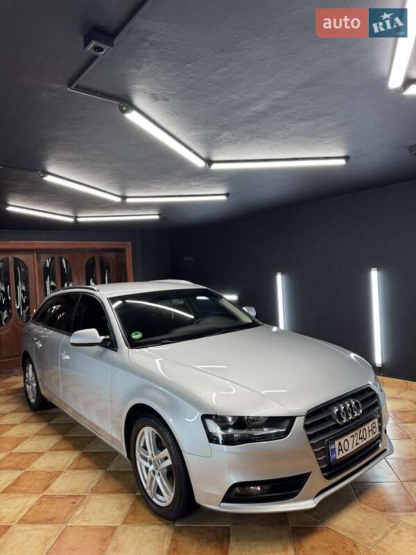 Универсал Audi A4 2013 в Хусте