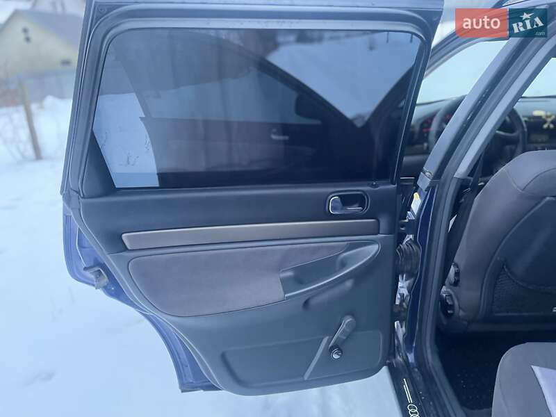 Універсал Audi A4 1998 в Дрогобичі