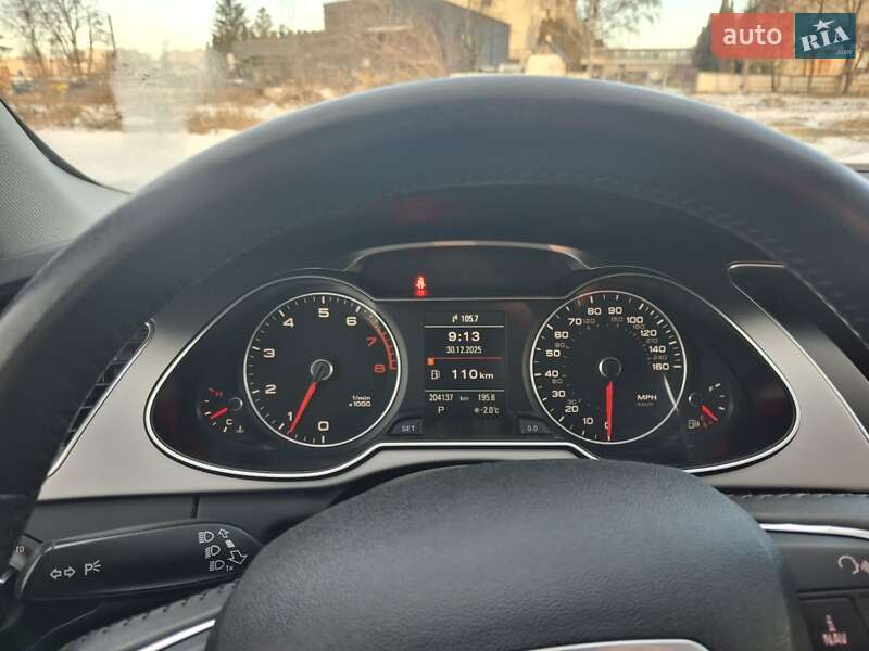 Седан Audi A4 2013 в Каменец-Подольском