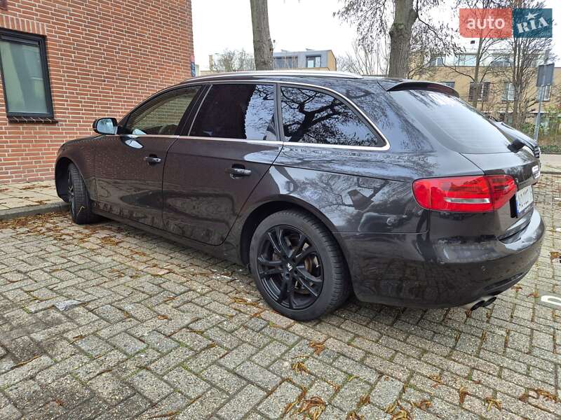 Универсал Audi A4 2012 в Тернополе