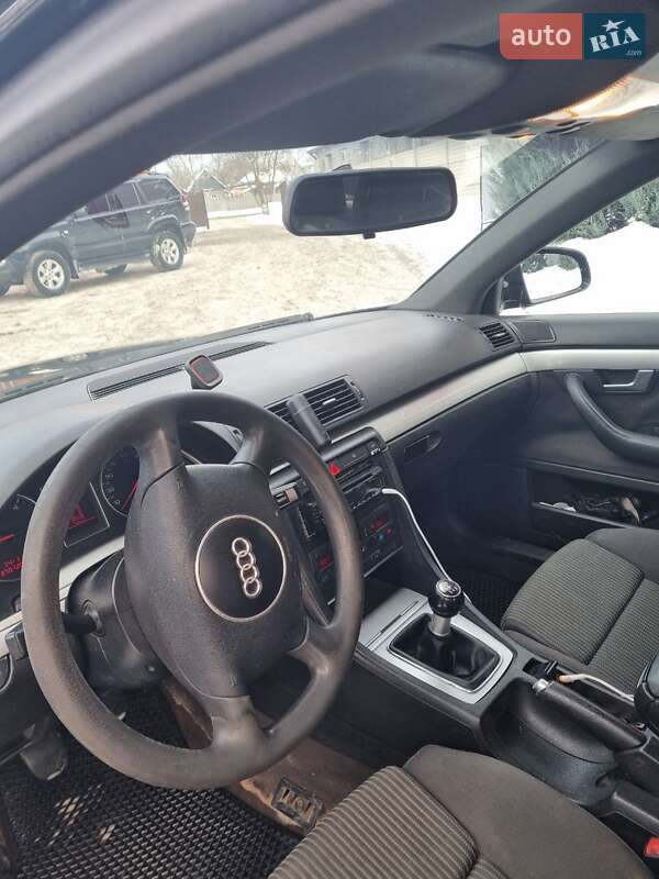 Седан Audi A4 2001 в Харькове