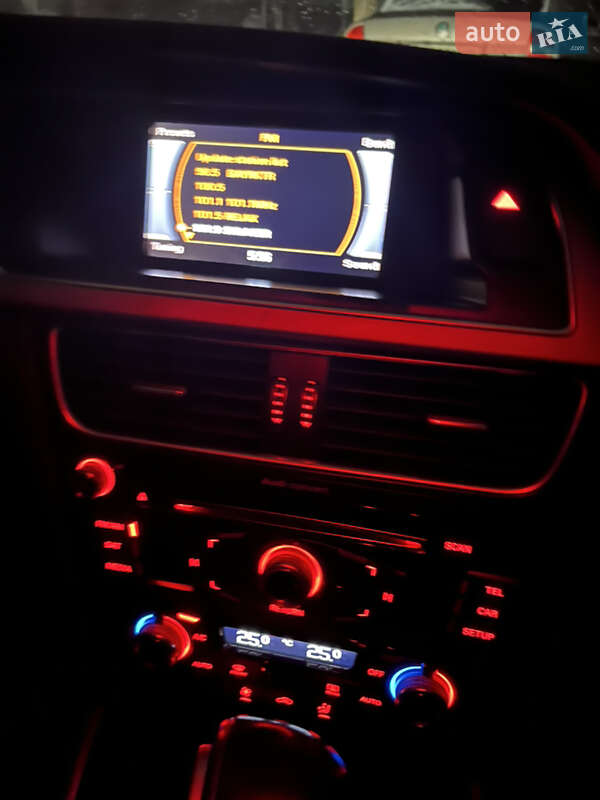 Седан Audi A4 2014 в Києві фото 2 Седан Audi A4 2014 в Києві