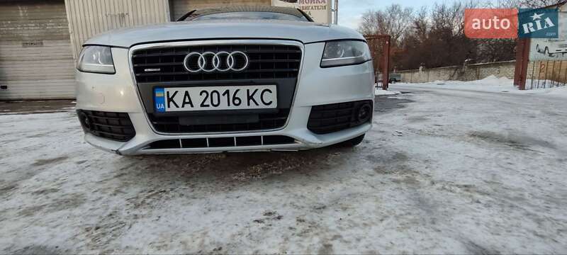 Седан Audi A4 2009 в Славянске