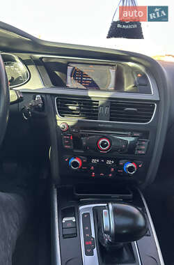 Седан Audi A4 2014 в Львове