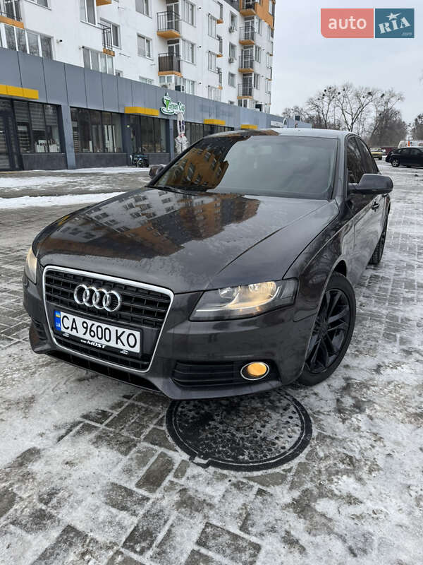 2009 Audi A4, VIN WAUZZZ8KXAN021964:plate — фото 1 (autoria)
