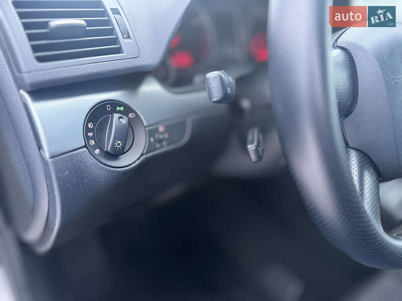 Седан Audi A4 2006 в Києві фото 17 Седан Audi A4 2006 в Києві