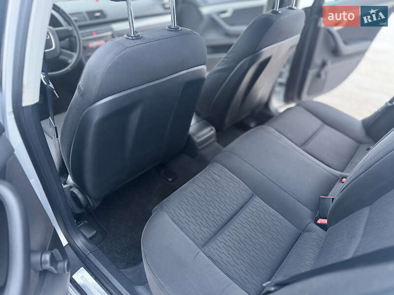 Седан Audi A4 2006 в Києві фото 13 Седан Audi A4 2006 в Києві