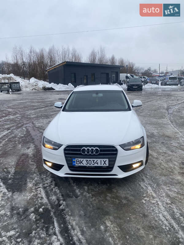Универсал Audi A4 2014 в Ровно