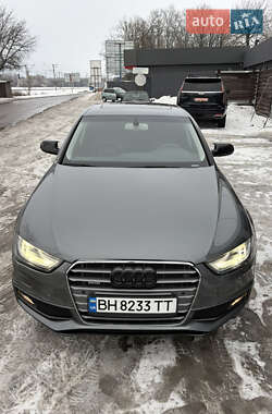 Седан Audi A4 2014 в Киеве