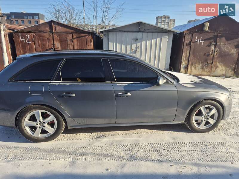 Універсал Audi A4 2011 в Львові